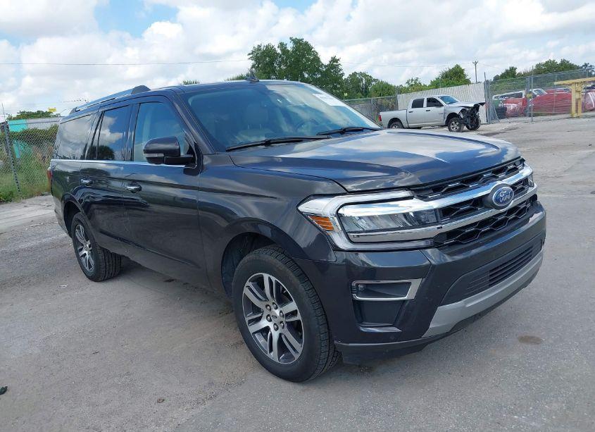 2022 Ford Expedition LIMITED MAX (VIN 1FMJK1KT2NEA58032) main photo