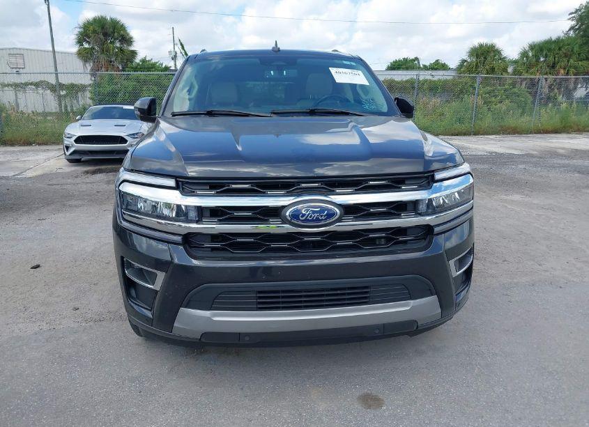 Photo 12 of 2022 Ford Expedition LIMITED MAX (VIN 1FMJK1KT2NEA58032)