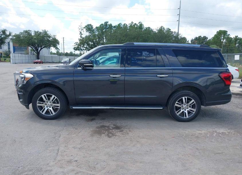Photo 14 of 2022 Ford Expedition LIMITED MAX (VIN 1FMJK1KT2NEA58032)