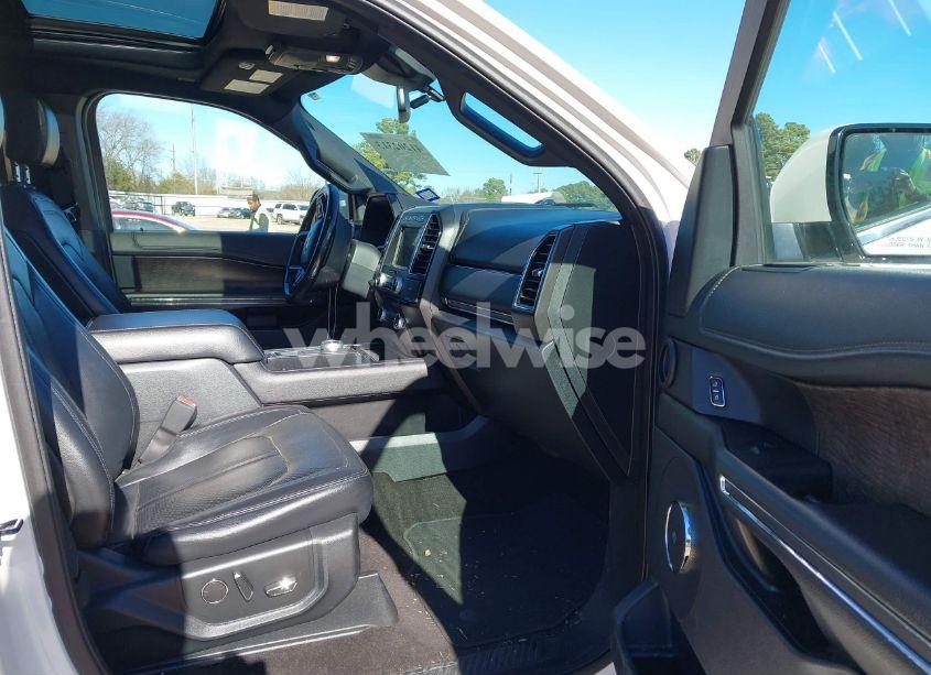 Photo 5 of 2018 Ford Expedition MAX LIMITED (VIN 1FMJK1KT3JEA63623)