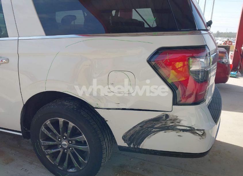 Photo 6 of 2021 Ford Expedition LIMITED MAX (VIN 1FMJK1KT5MEA18669)