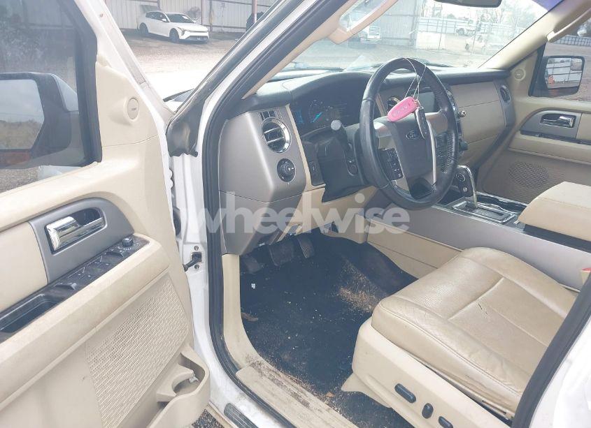 Photo 20 of 2015 Ford Expedition EL LIMITED (VIN 1FMJK1KT6FEF01607)
