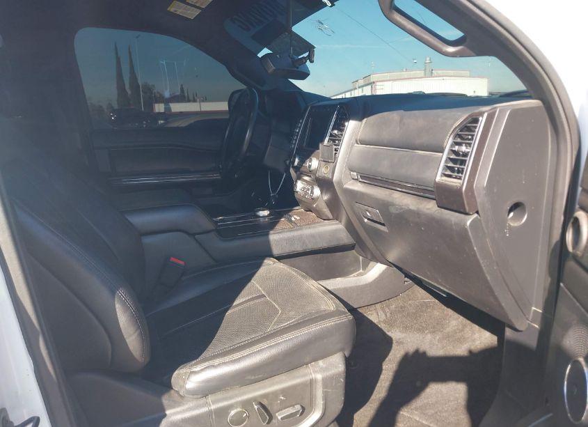 Photo 5 of 2018 Ford Expedition MAX LIMITED (VIN 1FMJK1KT6JEA45018)