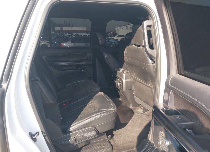 Photo 8 of 2018 Ford Expedition MAX LIMITED (VIN 1FMJK1KT6JEA45018)