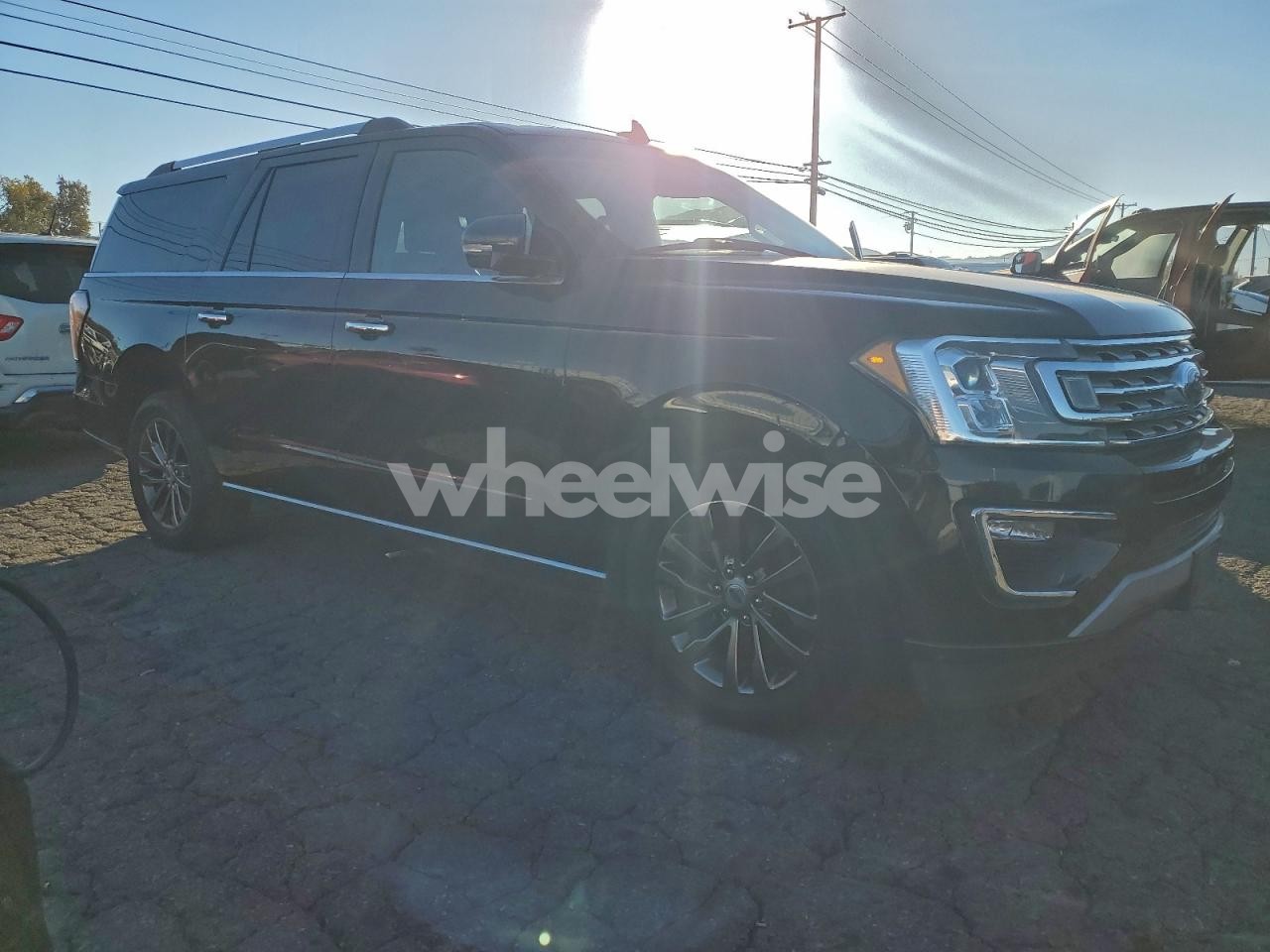 Photo 4 of 2020 FORD EXPEDITION MAX LIMITED (VIN 1FMJK1KT8LEA39207)