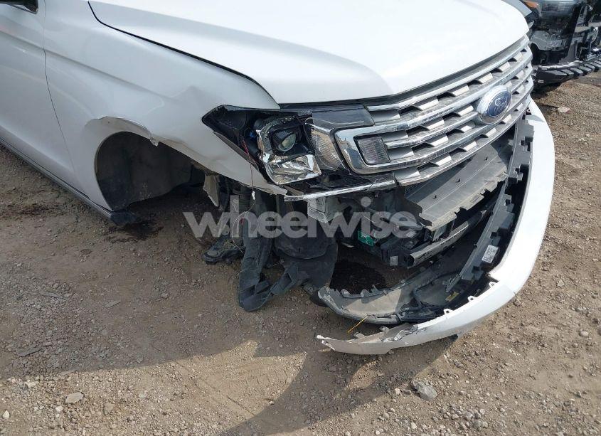 Photo 6 of 2021 Ford Expedition LIMITED MAX (VIN 1FMJK1KT8MEA18505)