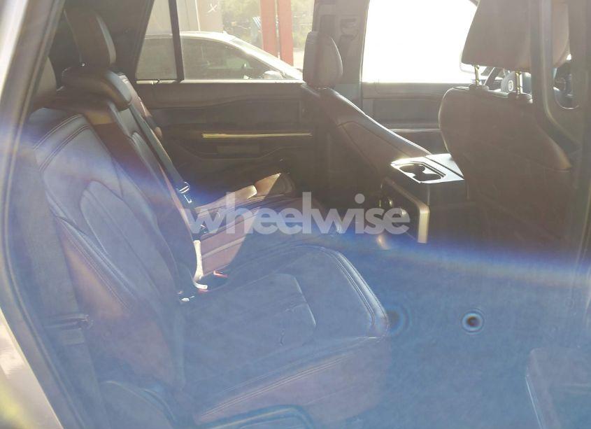 Photo 8 of 2022 Ford Expedition LIMITED MAX (VIN 1FMJK1KT8NEA27089)