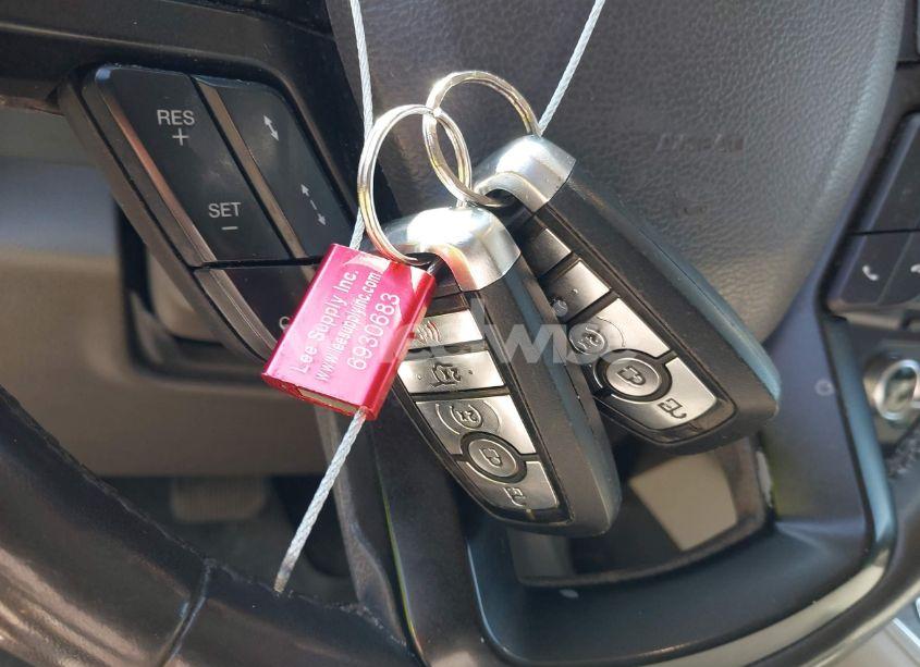 Photo 11 of 2018 Ford Expedition MAX LIMITED (VIN 1FMJK1KT9JEA19626)