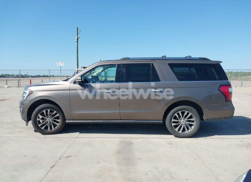 Photo 14 of 2018 Ford Expedition MAX LIMITED (VIN 1FMJK1KT9JEA19626)