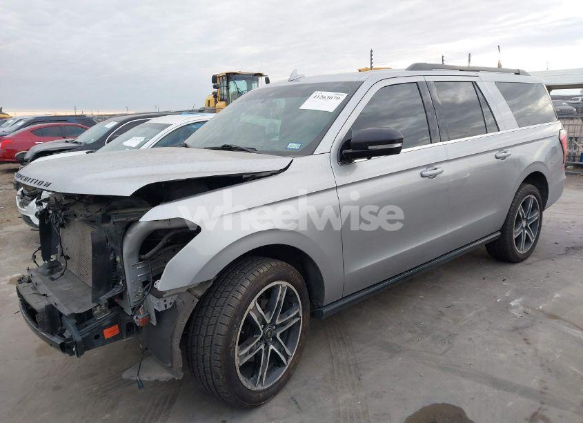 Photo 2 of 2021 Ford Expedition LIMITED MAX (VIN 1FMJK1KT9MEA66904)