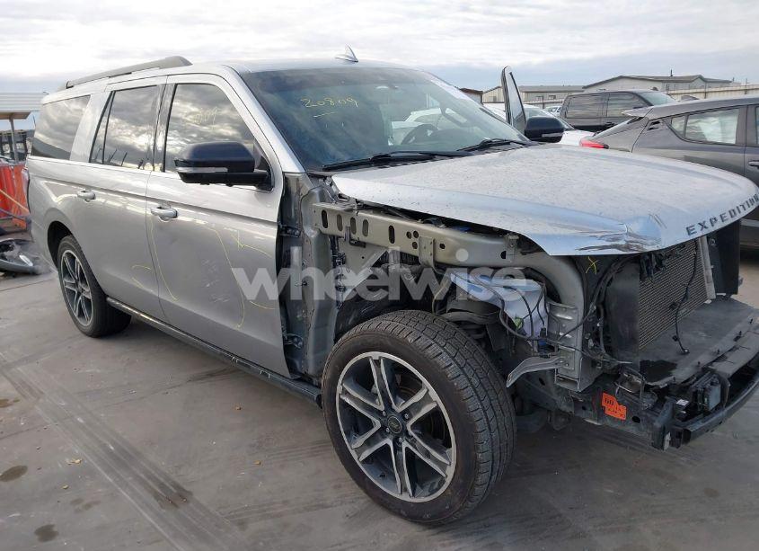 Photo 6 of 2021 Ford Expedition LIMITED MAX (VIN 1FMJK1KT9MEA66904)