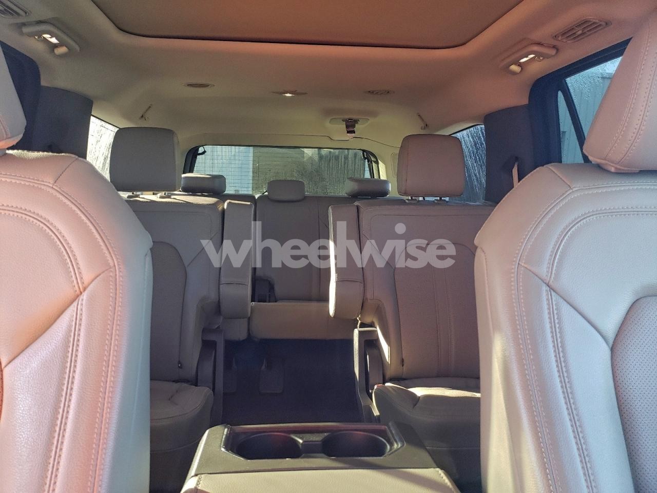 Photo 10 of 2021 FORD EXPEDITION MAX LIMITED (VIN 1FMJK1KT9MEA82861)