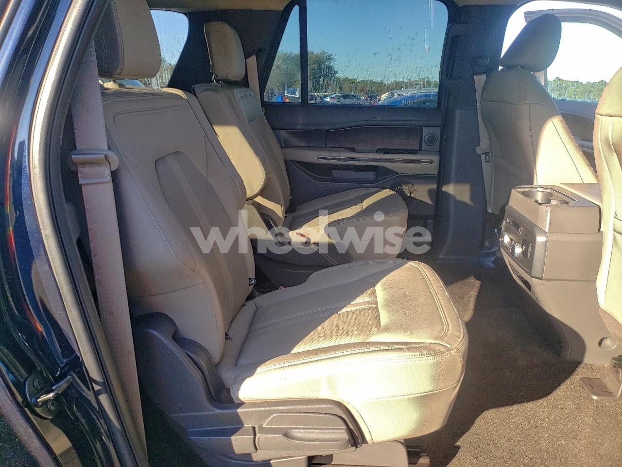 Photo 11 of 2021 FORD EXPEDITION MAX LIMITED (VIN 1FMJK1KT9MEA82861)