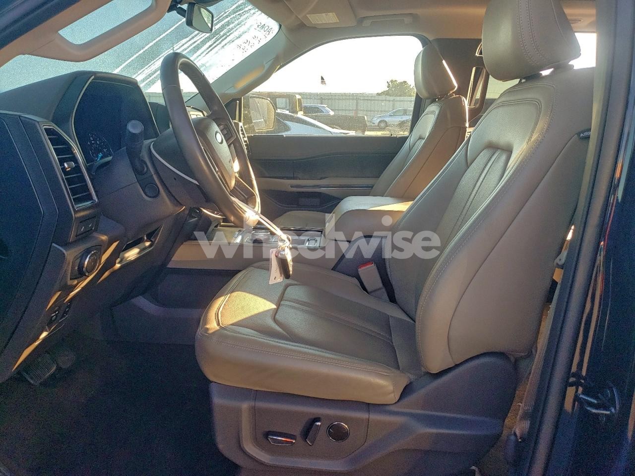 Photo 7 of 2021 FORD EXPEDITION MAX LIMITED (VIN 1FMJK1KT9MEA82861)