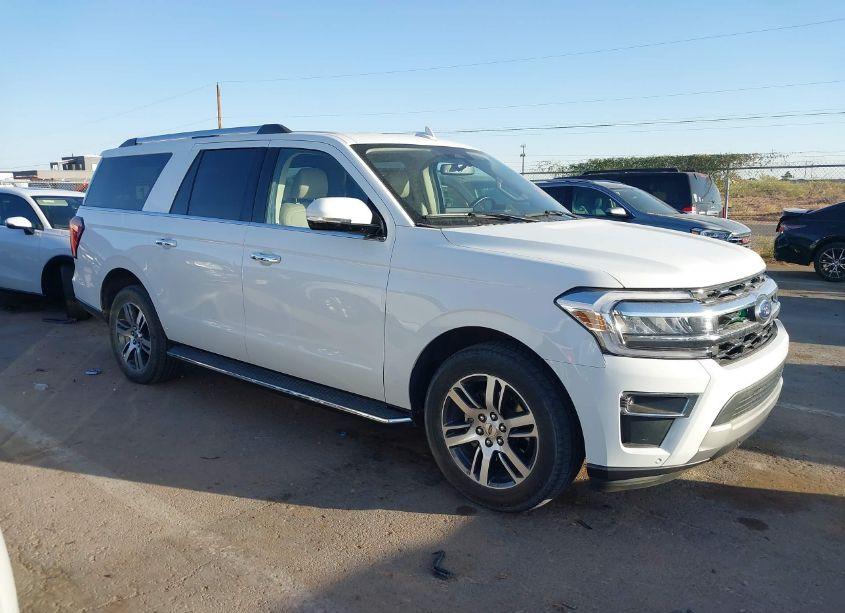 Photo 13 of 2022 Ford Expedition LIMITED MAX (VIN 1FMJK1KTXNEA58019)