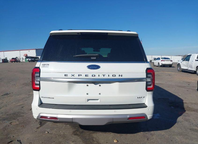 Photo 16 of 2023 Ford Expedition PLATINUM MAX (VIN 1FMJK1L81PEA17517)