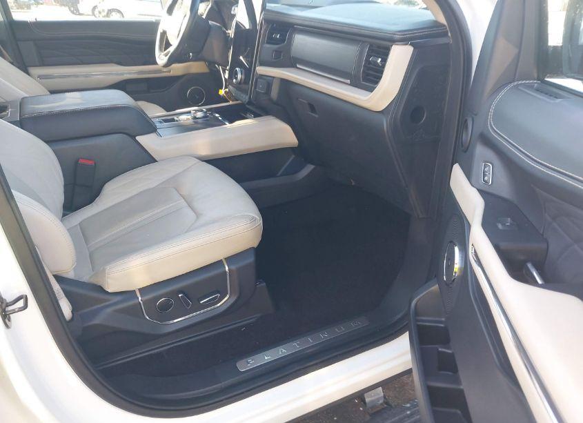 Photo 5 of 2023 Ford Expedition PLATINUM MAX (VIN 1FMJK1L81PEA17517)