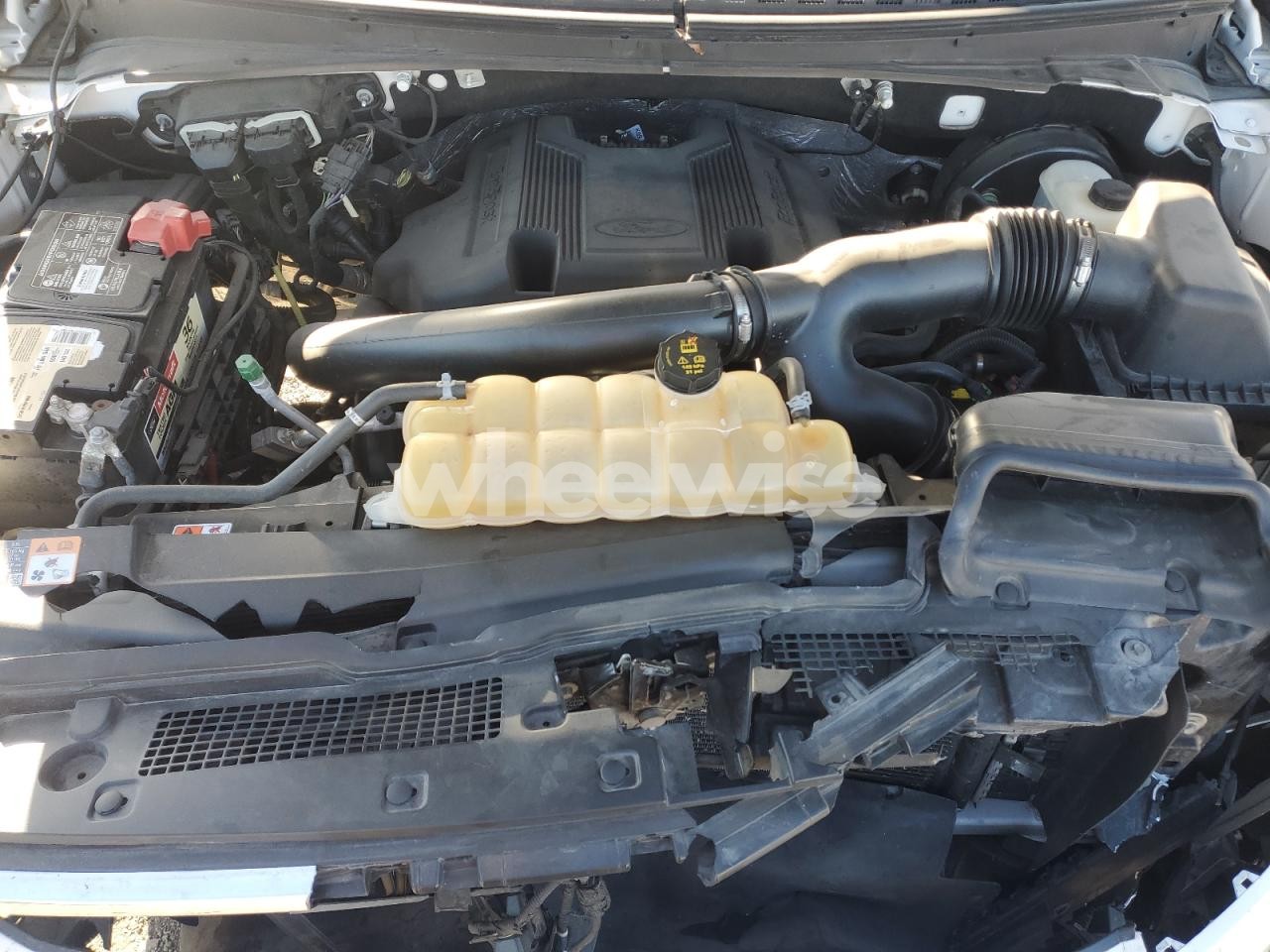 Photo 12 of 2018 FORD EXPEDITION MAX PLATINUM (VIN 1FMJK1LTXJEA62533)