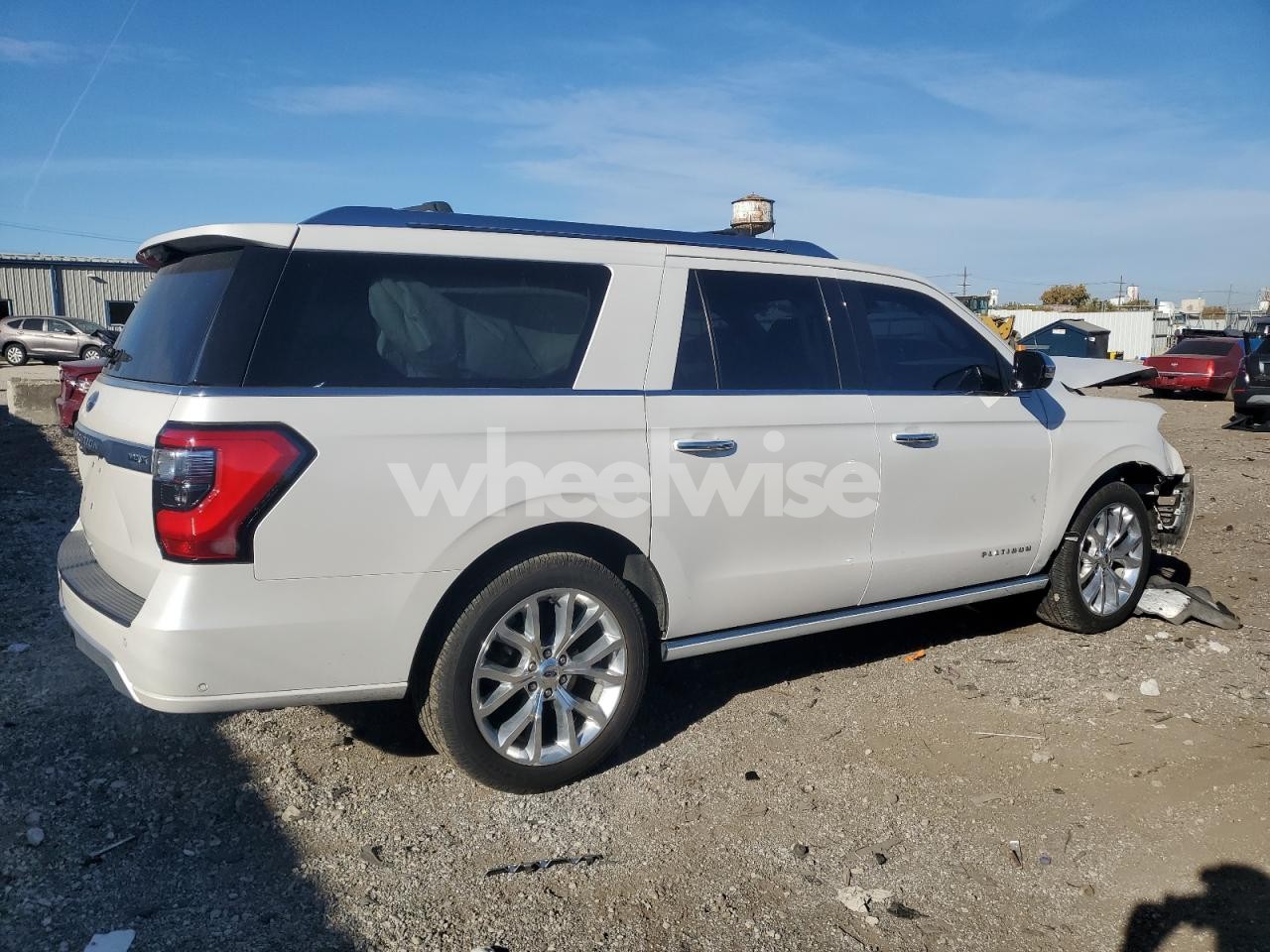 Photo 3 of 2018 FORD EXPEDITION MAX PLATINUM (VIN 1FMJK1LTXJEA62533)