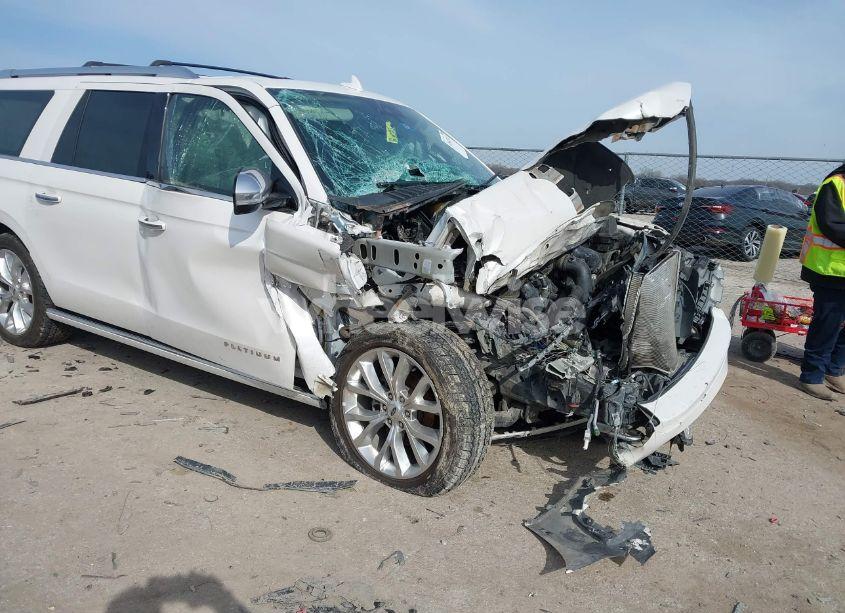 2018 Ford Expedition MAX PLATINUM (VIN 1FMJK1MT0JEA10147) main photo