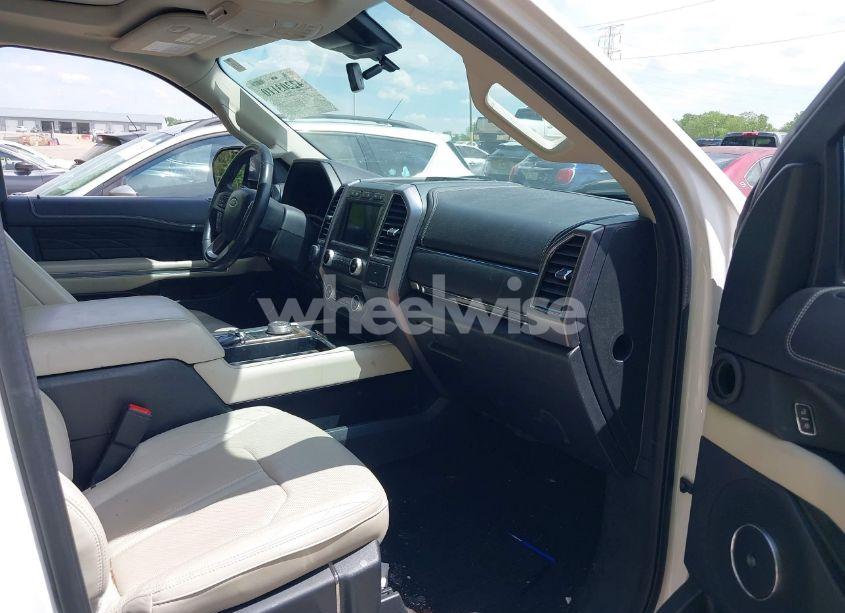 Photo 5 of 2019 Ford Expedition MAX PLATINUM (VIN 1FMJK1MT1KEA88292)