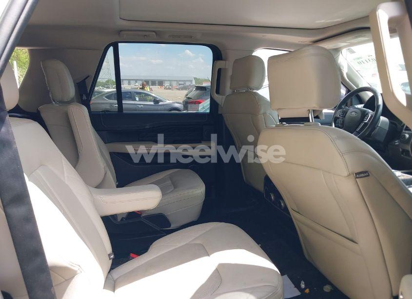 Photo 8 of 2019 Ford Expedition MAX PLATINUM (VIN 1FMJK1MT1KEA88292)