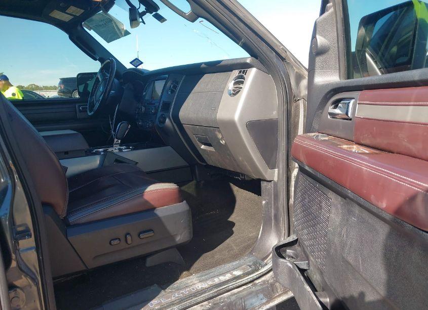 Photo 5 of 2016 Ford Expedition EL PLATINUM (VIN 1FMJK1MT3GEF45708)