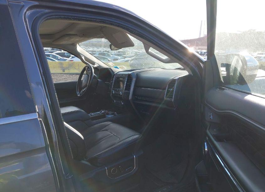 Photo 5 of 2019 Ford Expedition MAX PLATINUM (VIN 1FMJK1MT5KEA03230)