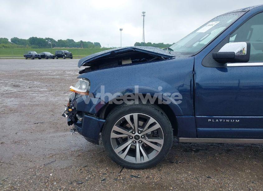 Photo 6 of 2015 Ford Expedition MAX PLATINUM (VIN 1FMJK1MT7FEF36847)