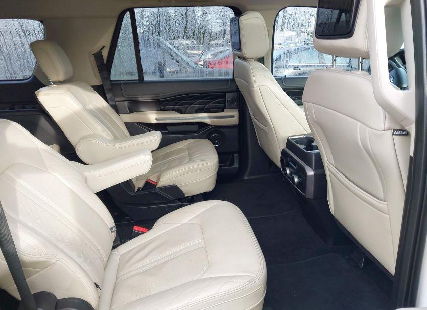 Photo 8 of 2019 Ford Expedition MAX PLATINUM (VIN 1FMJK1MT7KEA23687)