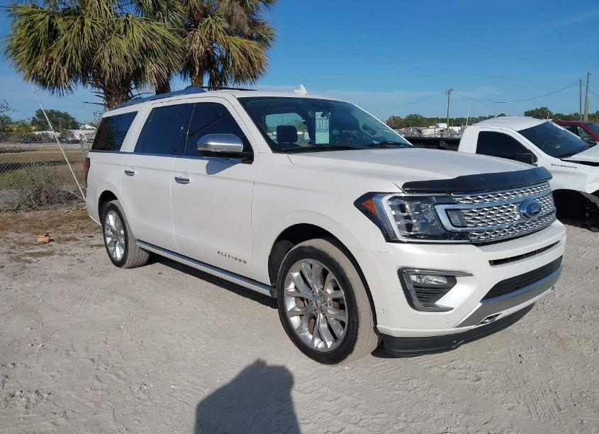 2019 Ford Expedition MAX PLATINUM (VIN 1FMJK1MT7KEA67950) main photo