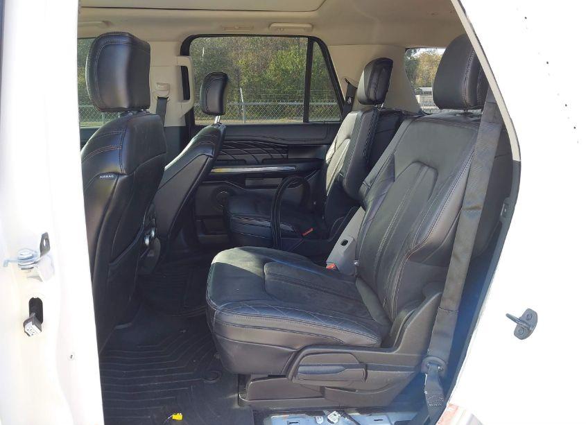 Photo 8 of 2019 Ford Expedition MAX PLATINUM (VIN 1FMJK1MT7KEA67950)