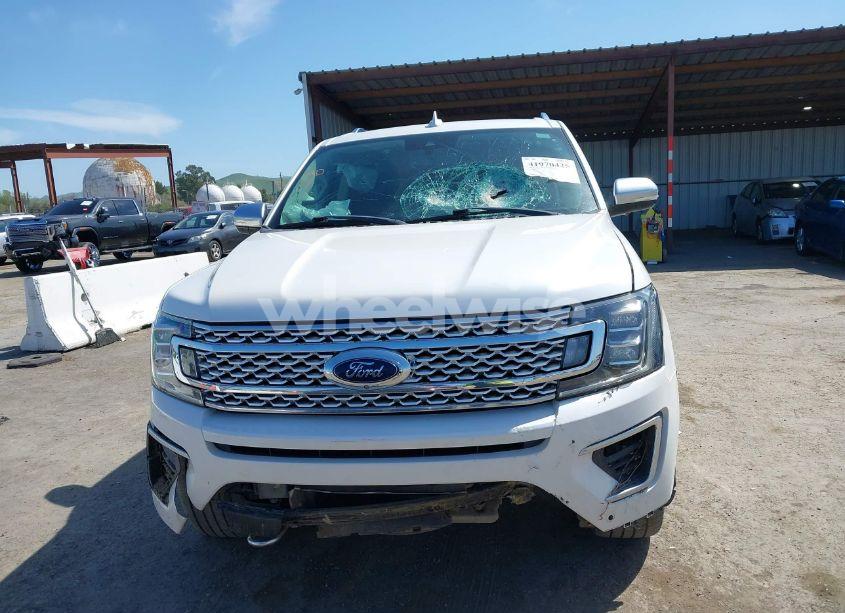 Photo 13 of 2018 Ford Expedition MAX PLATINUM (VIN 1FMJK1MTXJEA31054)