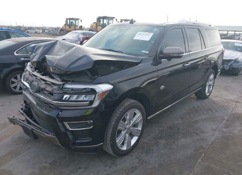 Photo 2 of 2023 Ford Expedition KING RANCH MAX (VIN 1FMJK1N82PEA64116)