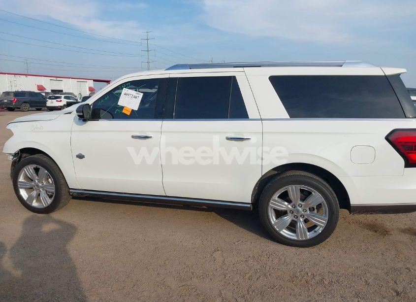 Photo 15 of 2023 Ford Expedition KING RANCH MAX (VIN 1FMJK1P89PEA36021)