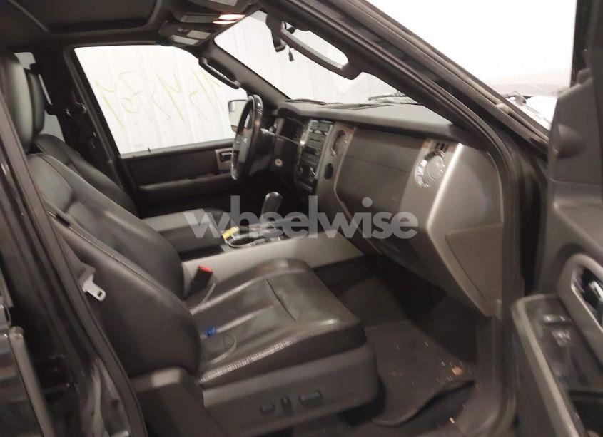 Photo 5 of 2013 Ford Expedition EL LIMITED (VIN 1FMJK2A51DEF08986)