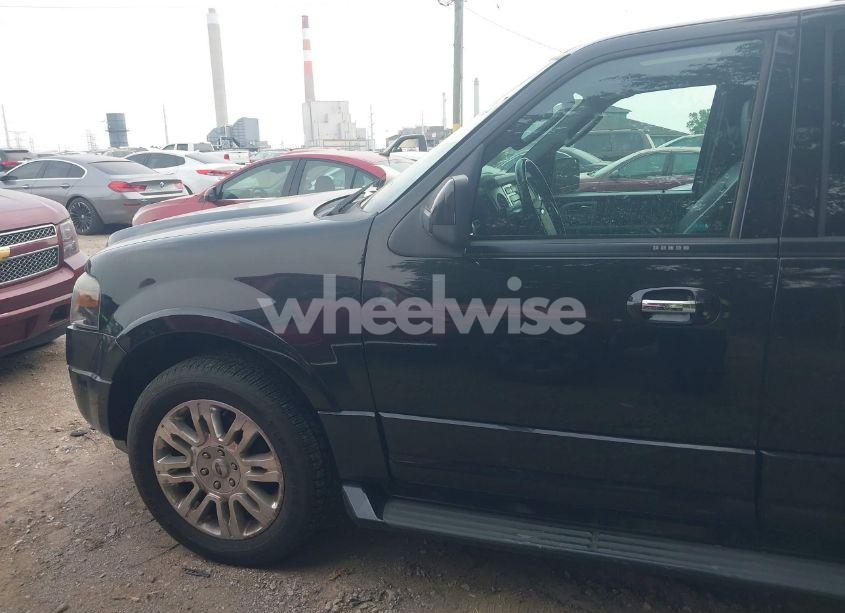 Photo 14 of 2013 Ford Expedition EL LIMITED (VIN 1FMJK2A56DEF63384)