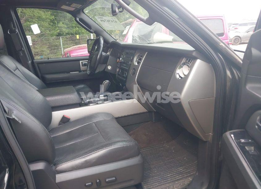 Photo 5 of 2013 Ford Expedition EL LIMITED (VIN 1FMJK2A56DEF63384)