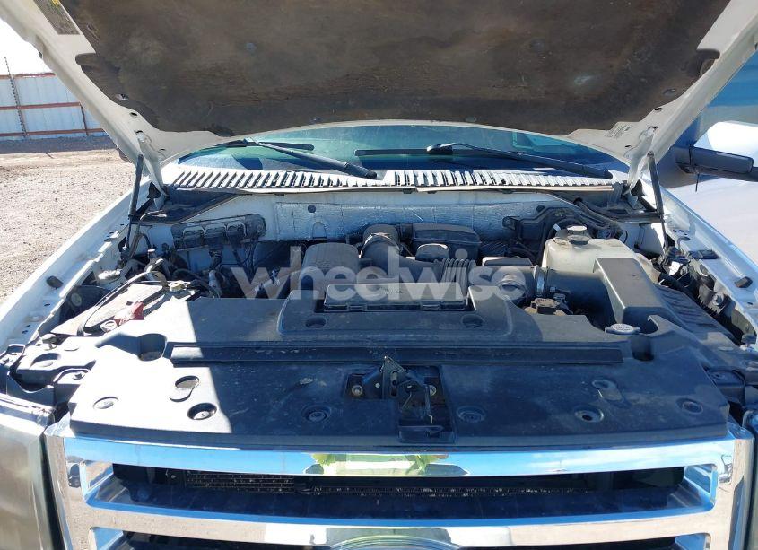 Photo 10 of 2011 Ford Expedition EL LIMITED (VIN 1FMJK2A58BEF15821)