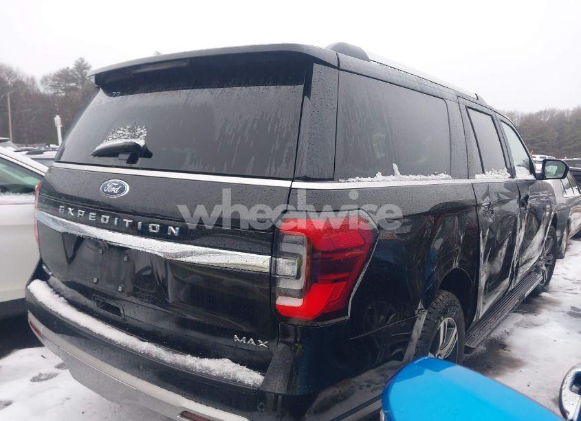 Photo 4 of 2023 Ford Expedition LIMITED MAX (VIN 1FMJK2A80PEA55622)