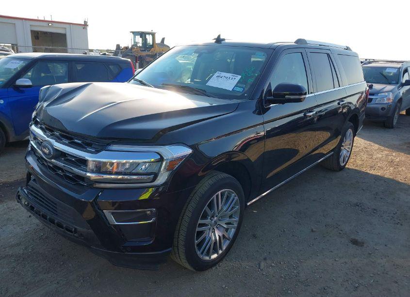 Photo 2 of 2024 Ford Expedition LIMITED MAX (VIN 1FMJK2A80REA34630)