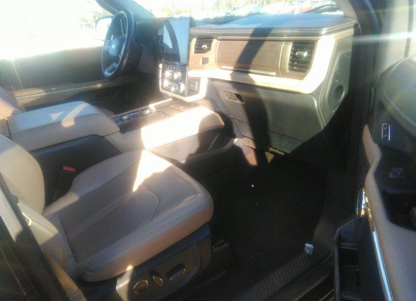 Photo 5 of 2023 Ford Expedition LIMITED MAX (VIN 1FMJK2A82PEA03148)