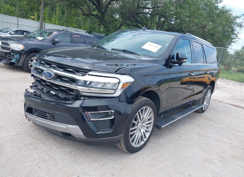 Photo 2 of 2023 Ford Expedition LIMITED MAX (VIN 1FMJK2A82PEA48168)
