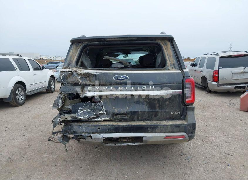Photo 16 of 2024 Ford Expedition LIMITED MAX (VIN 1FMJK2A82REA05601)