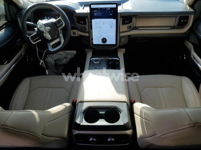 Photo 10 of 2024 FORD EXPEDITION MAX LIMITED (VIN 1FMJK2A82REA89533)