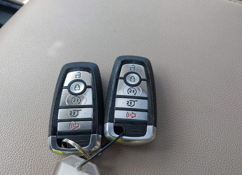 Photo 11 of 2023 Ford Expedition LIMITED MAX (VIN 1FMJK2A84PEA48169)