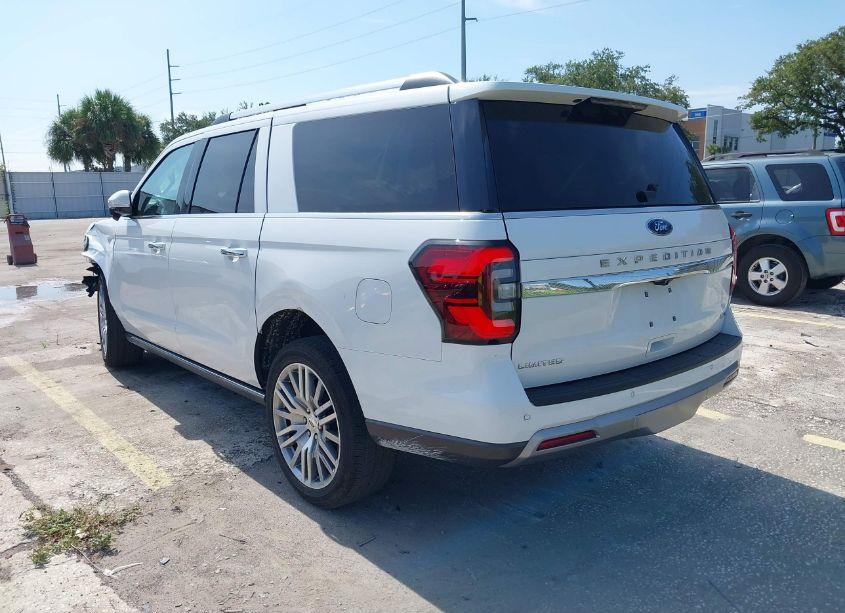 Photo 3 of 2023 Ford Expedition LIMITED MAX (VIN 1FMJK2A84PEA48169)