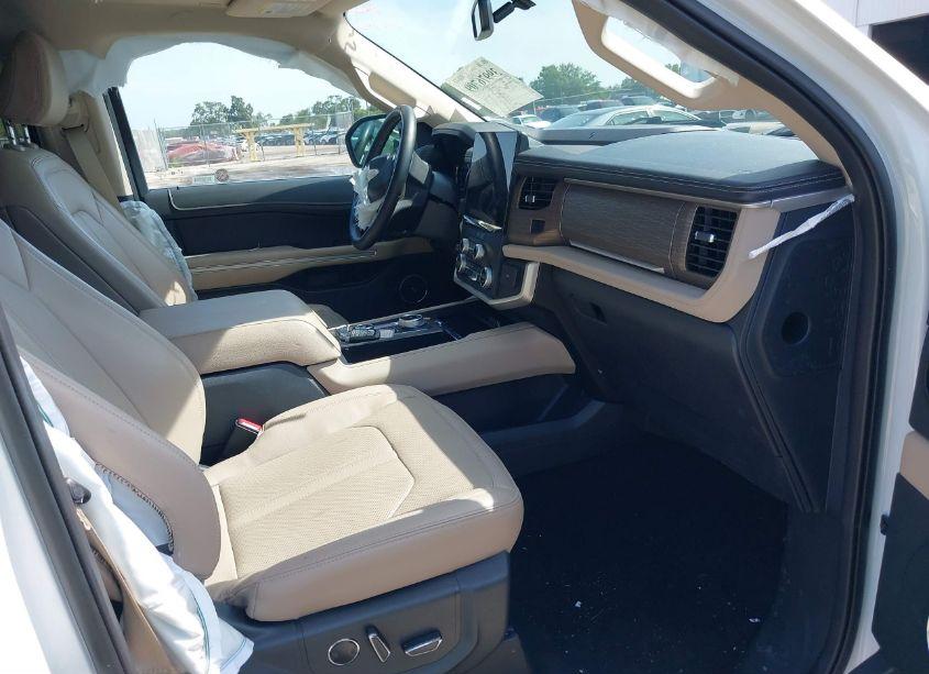 Photo 5 of 2023 Ford Expedition LIMITED MAX (VIN 1FMJK2A84PEA48169)