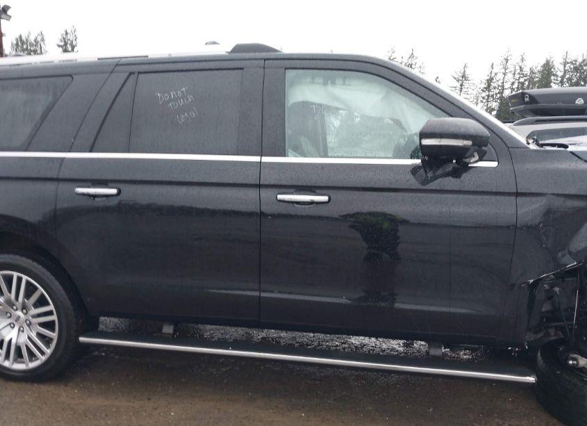 Photo 13 of 2023 Ford Expedition LIMITED MAX (VIN 1FMJK2A84PEA54330)