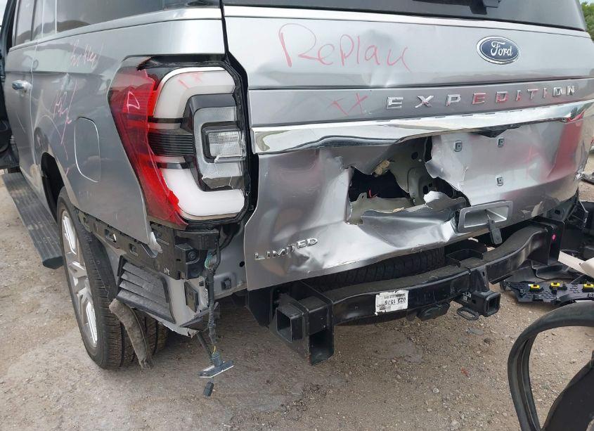 Photo 6 of 2024 Ford Expedition LIMITED MAX (VIN 1FMJK2A84REA32668)